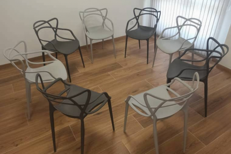 Artículo "Terapia de grupo" Josep Fornas, psicólgo en Vinaròs.